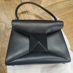 VALENTINO GARAVANI One Stud Leather Satchel Bag New $3867.00